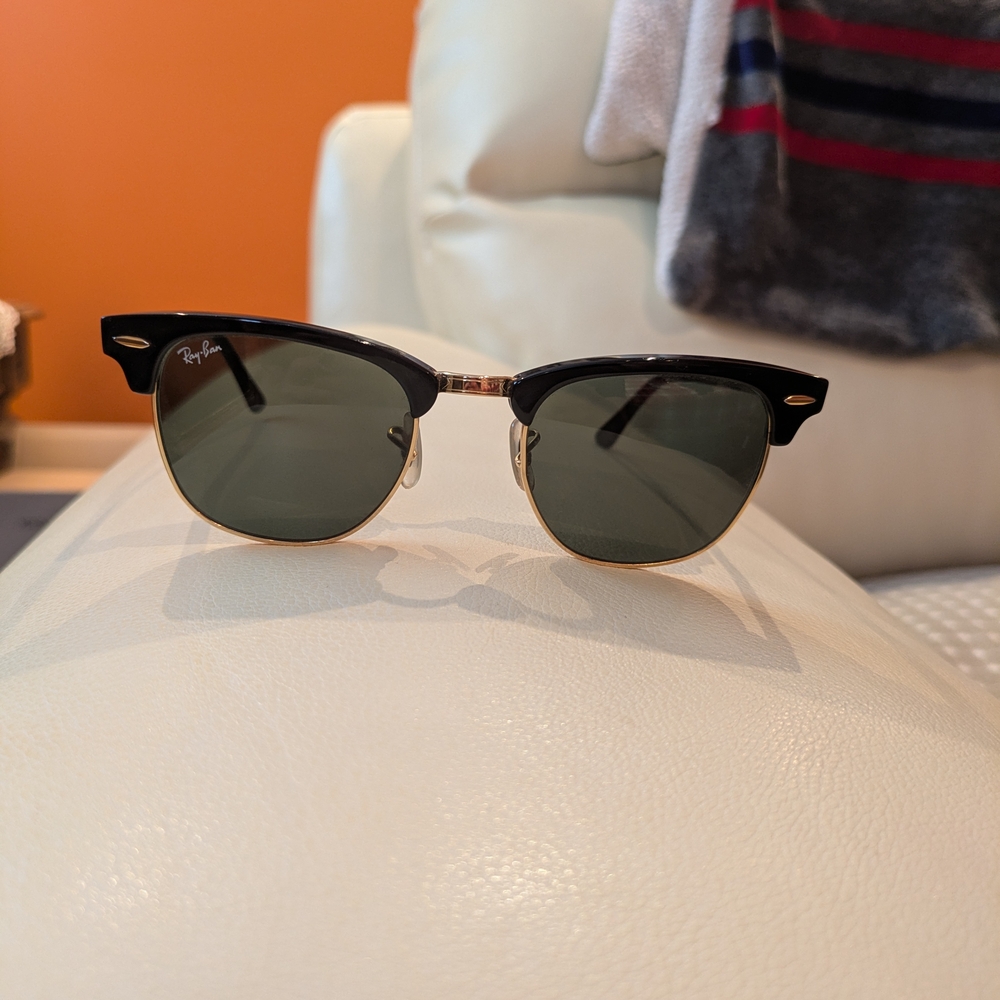Ray-Ban Clubmaster Classic RB3016